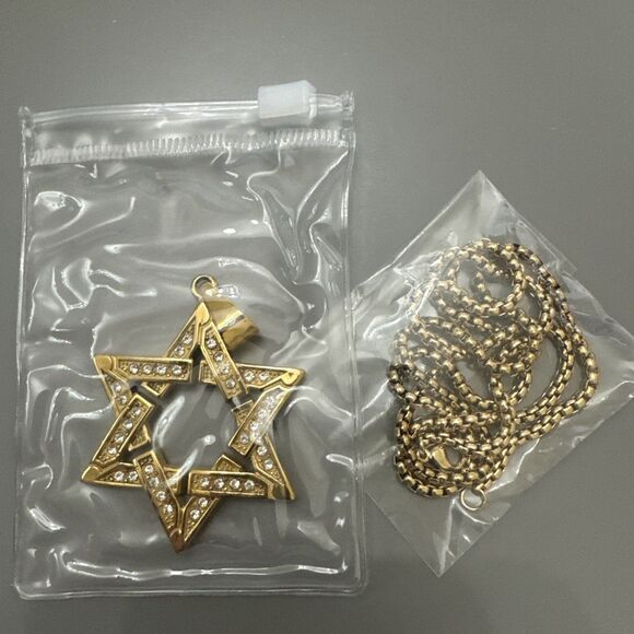 Stainless Steel Jewish Faith Star of David Necklace Bar Mitzvah Gold Religious - Picture 6 of 6